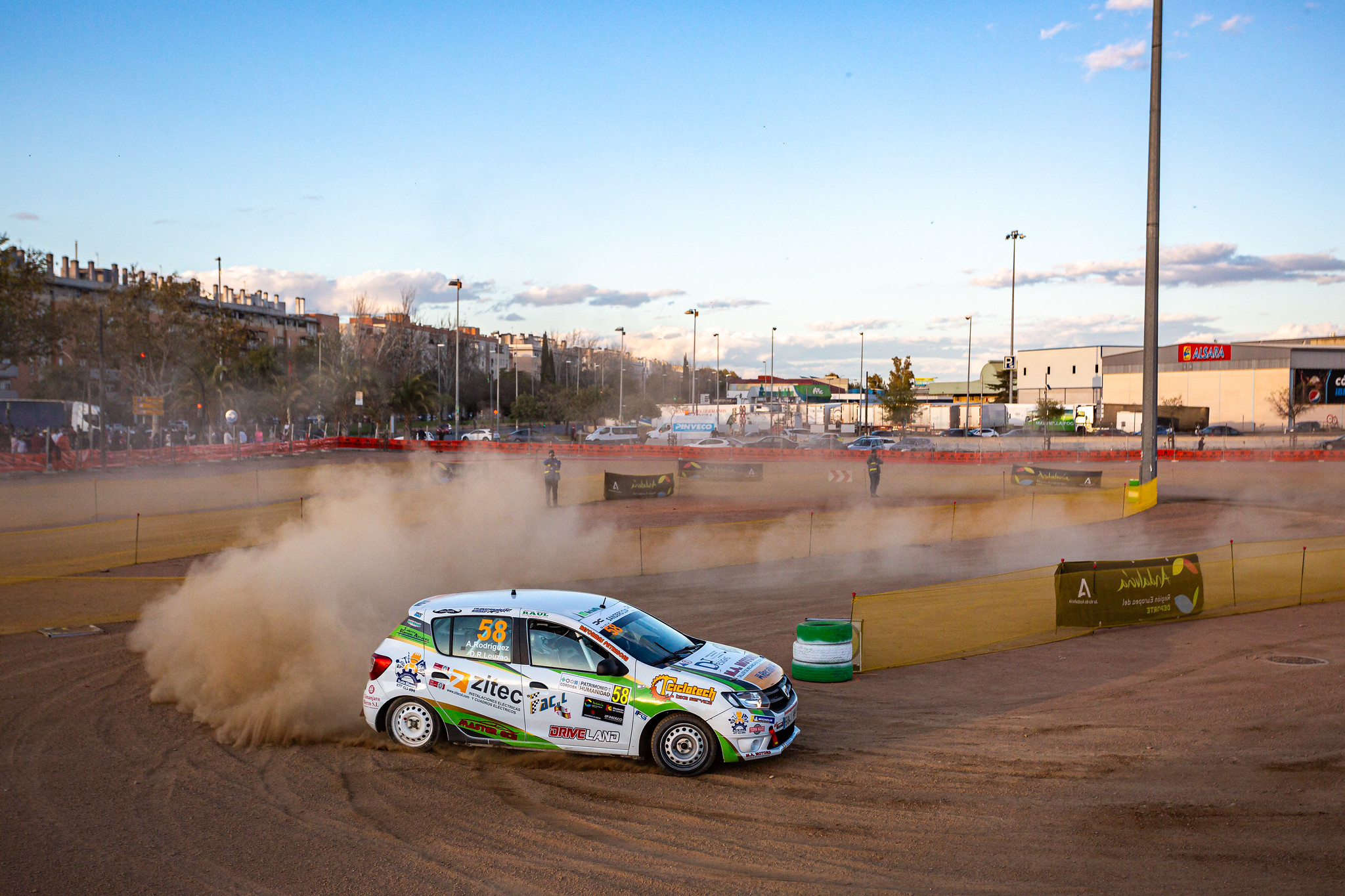 rally Dacia SCER Sandero