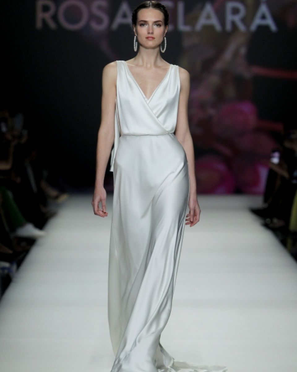 Tendencia vestido de novia de satén