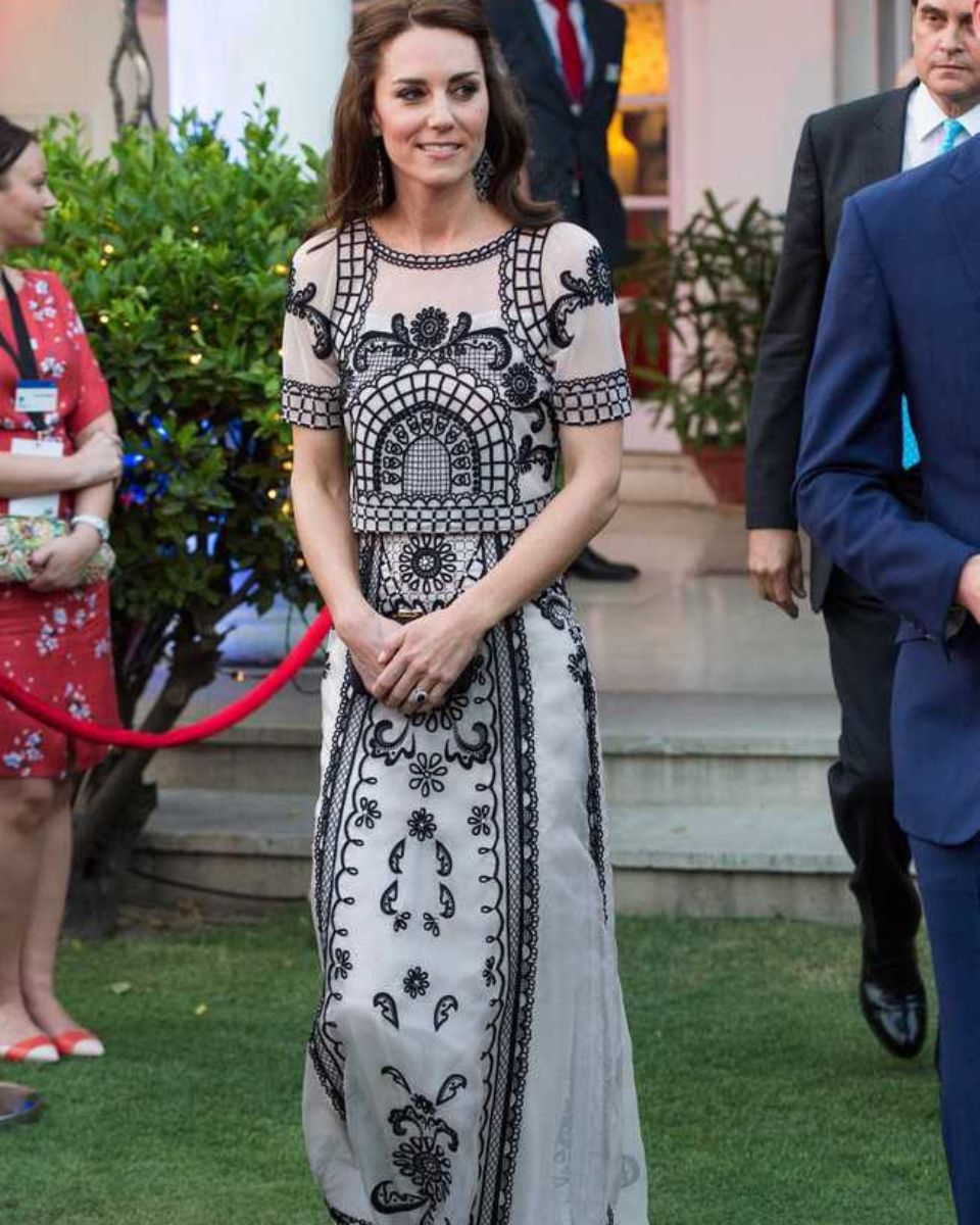 Kate Middleton luce vestido Temperley London