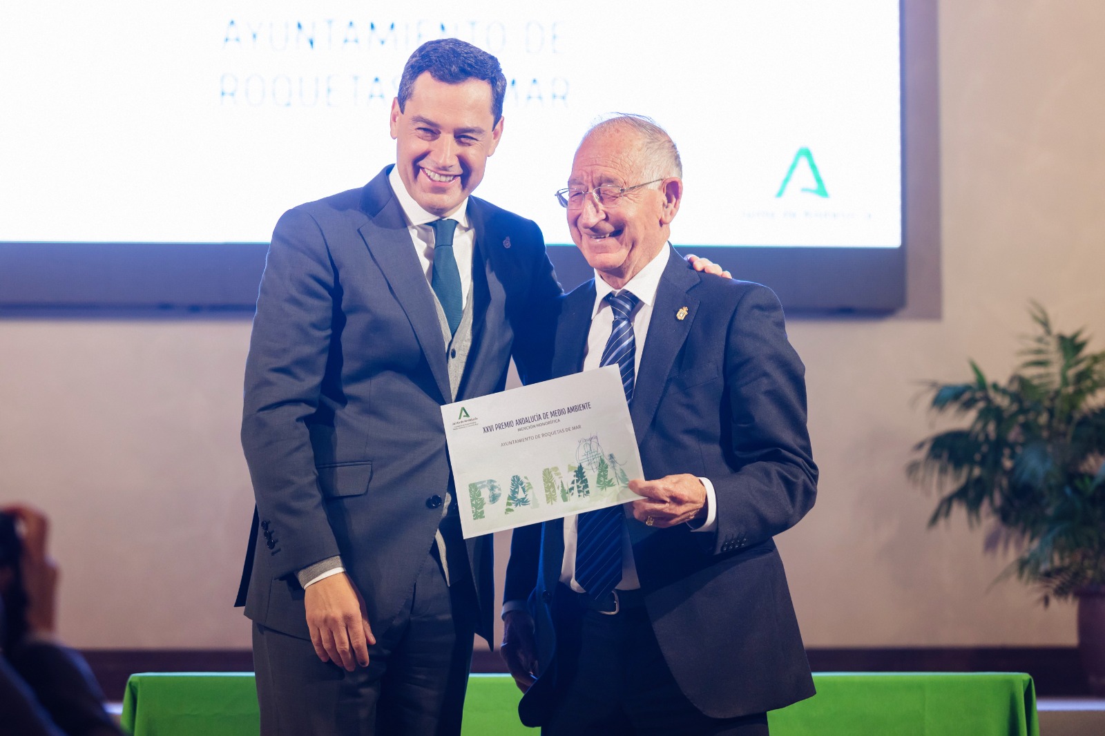 Andalucía economía previsiones OEA Juanma Moreno PP