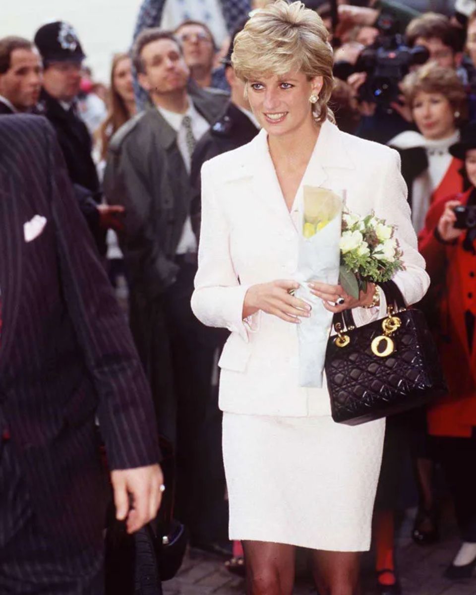 Lady Di con su bolso Lady Dior