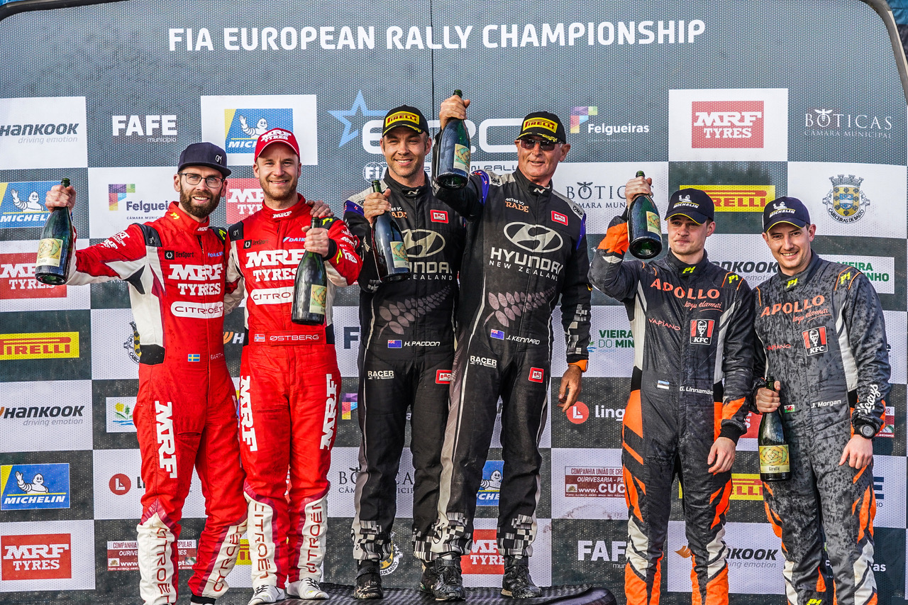 Podio Rallye Serras de Fafe Hayden Paddon Hyundai FIA ERC 2023