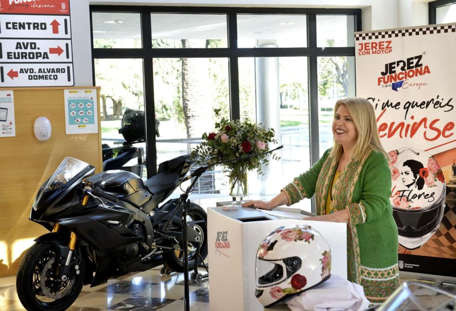 Circuito de Jerez PSOE Mamen Sánchez Lola Flores 2