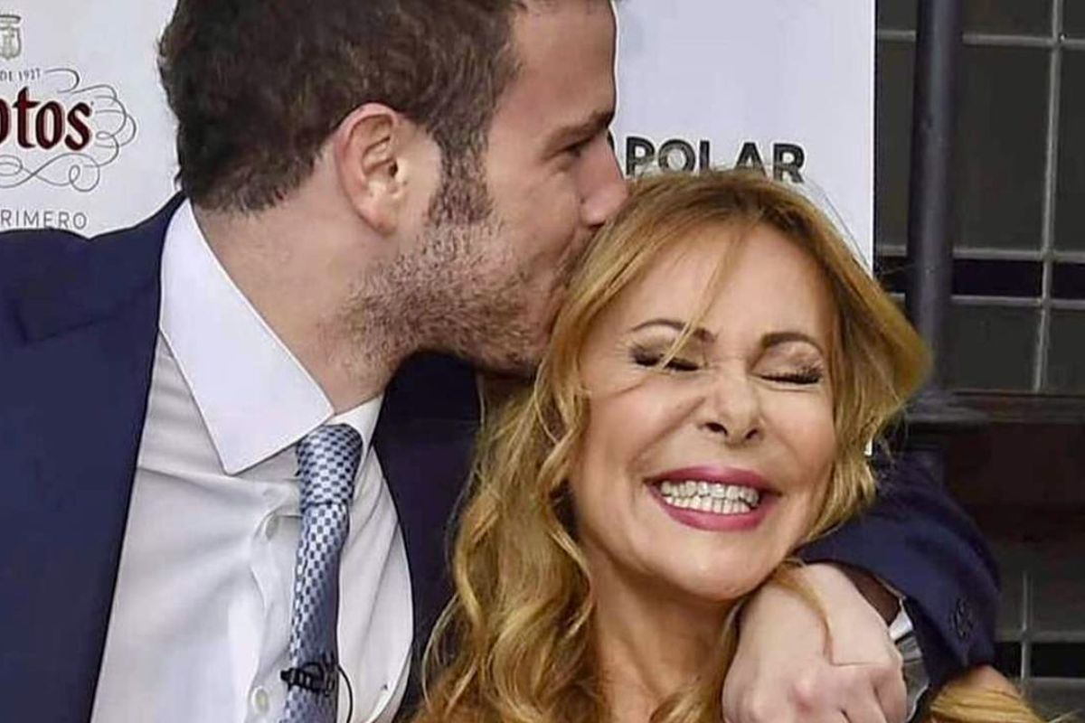 Ana Obregón y su hijo, Aless Lequio