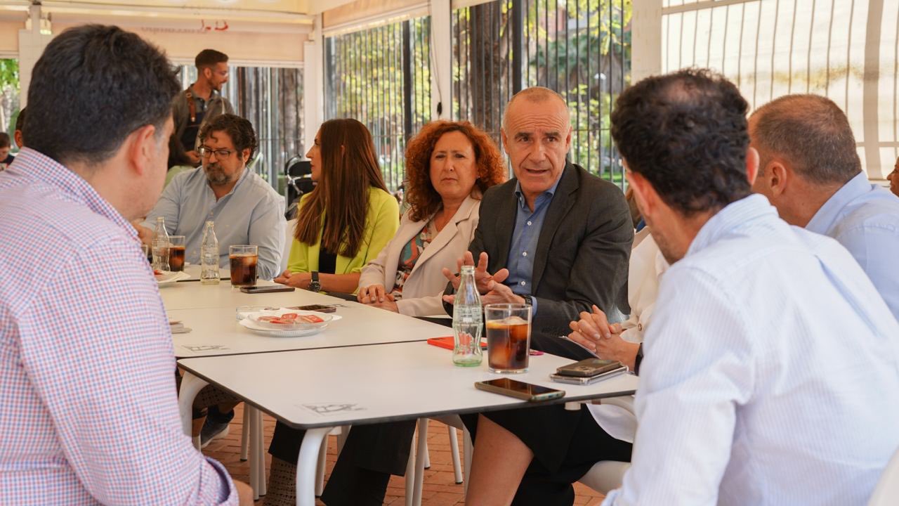 Antonio Muñoz PSOE Sevilla Andalucía veladores