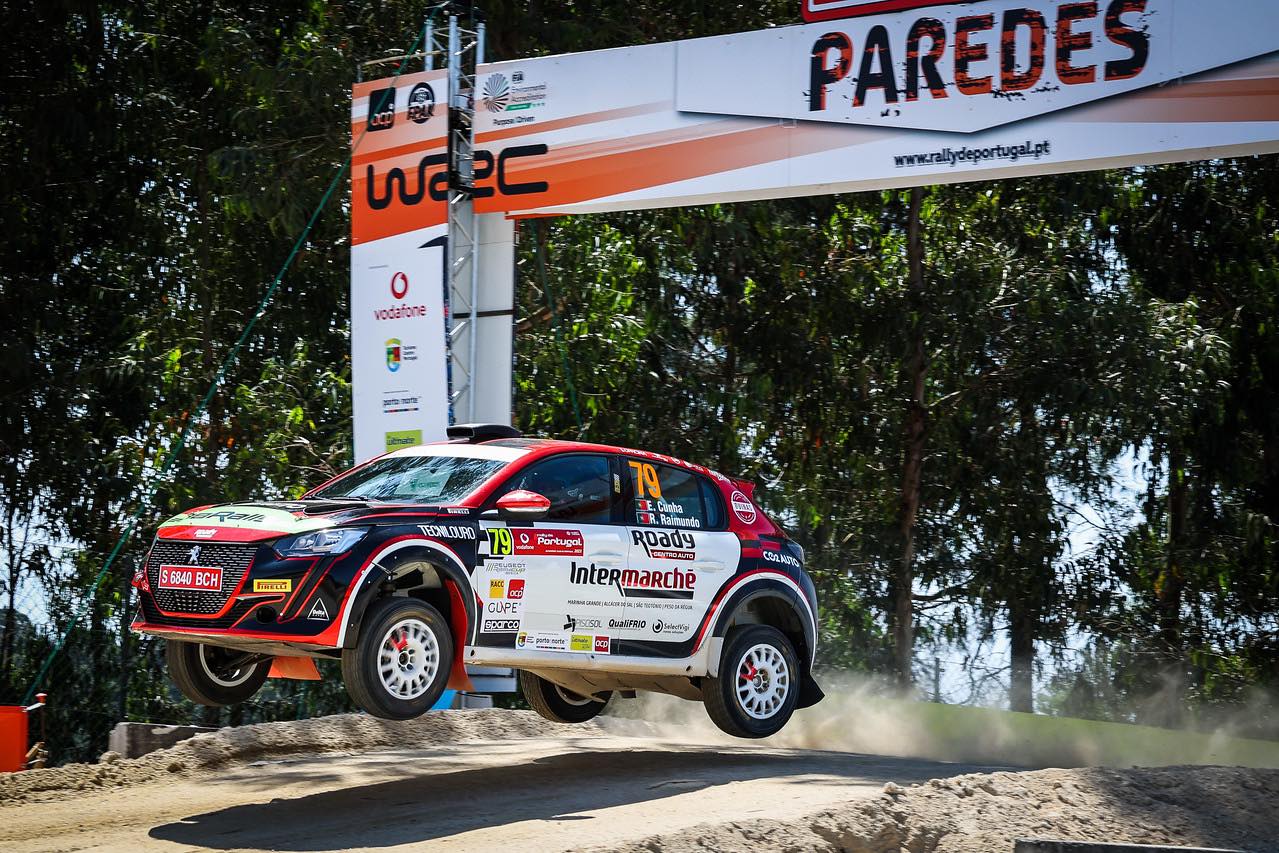 Paredes Peugeot rally cup iberica 208