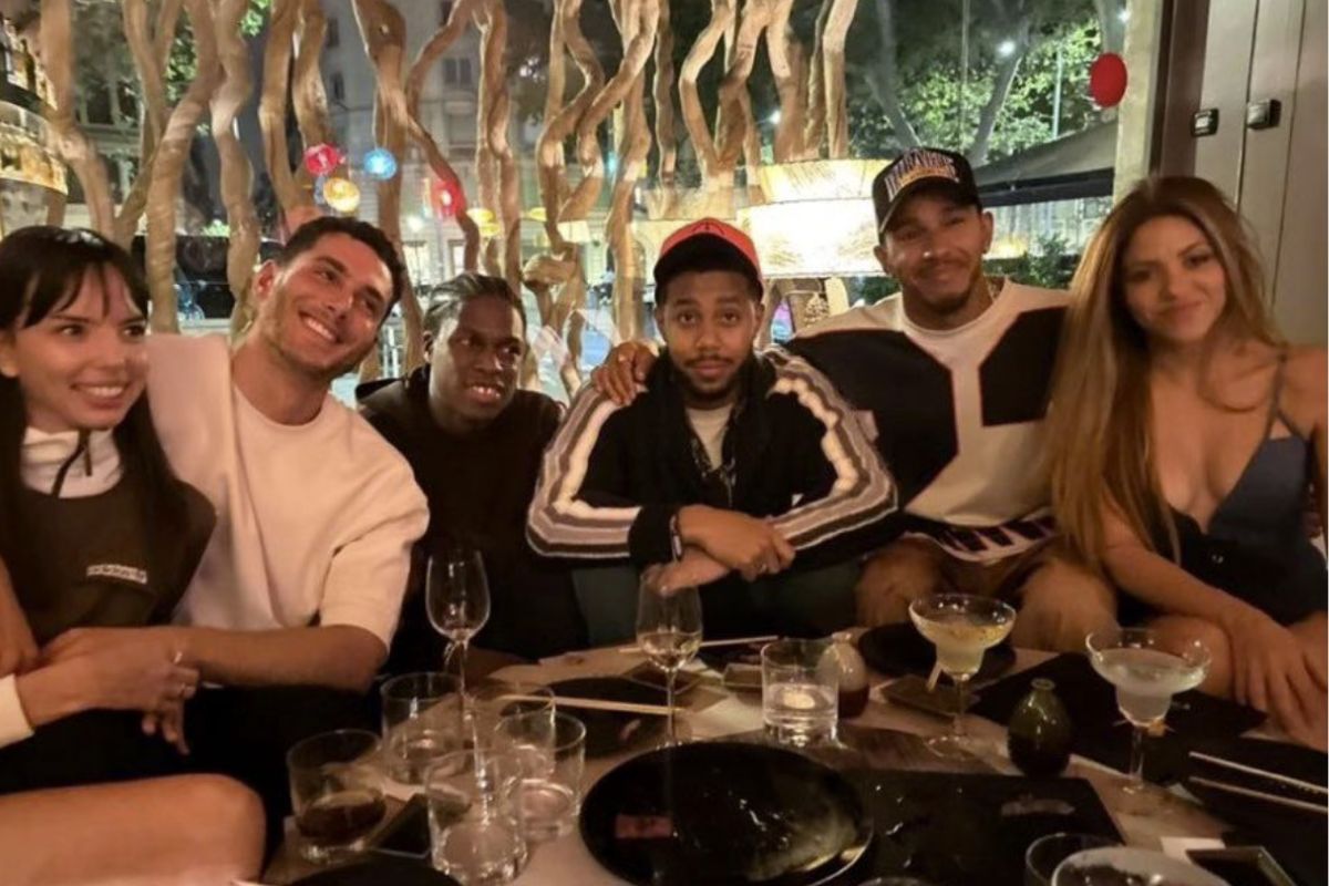 Shakira y Lewis Hamilton más que amigos