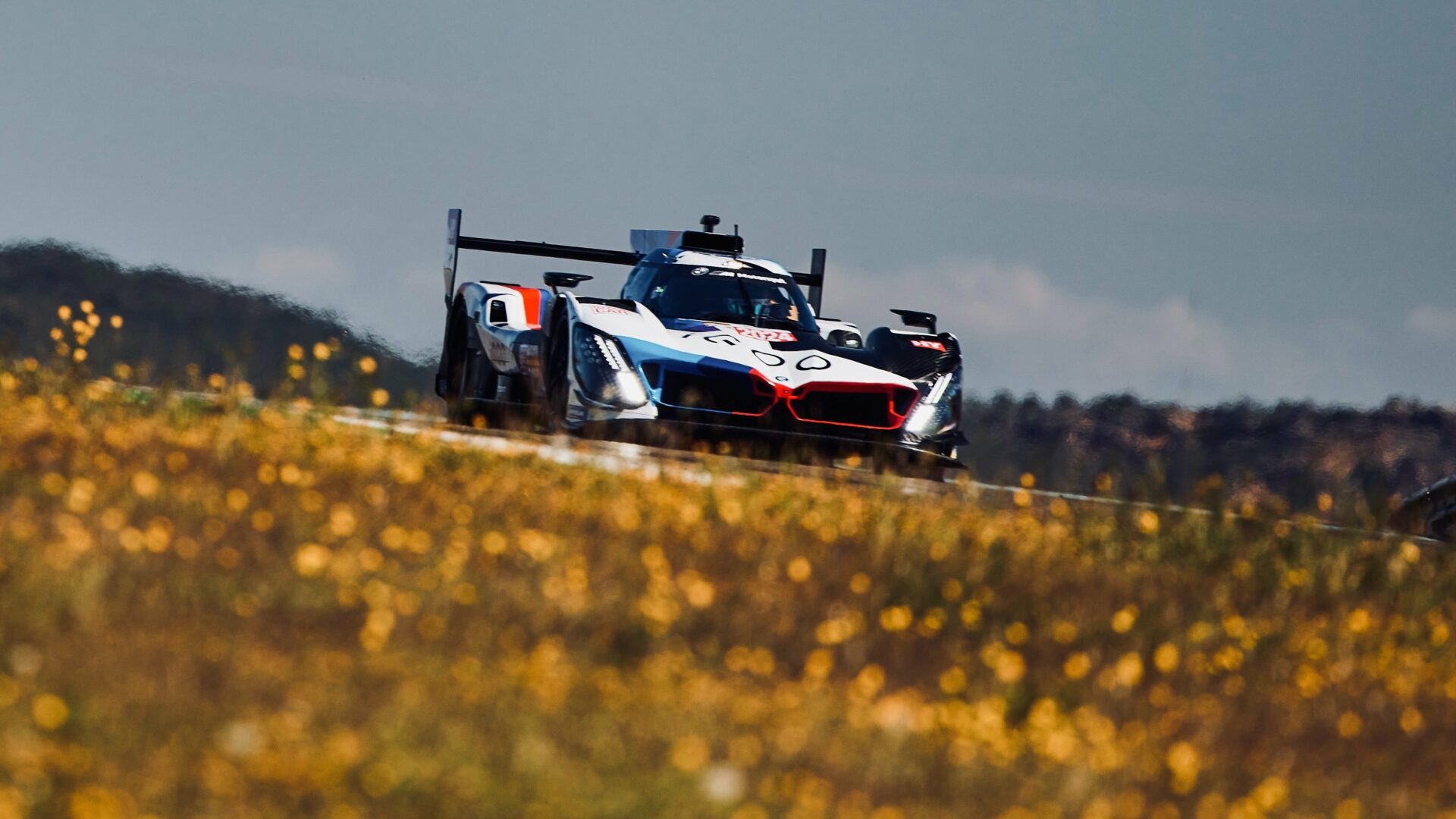 WEC IMSA BMW Hypercar V8 Aragón test