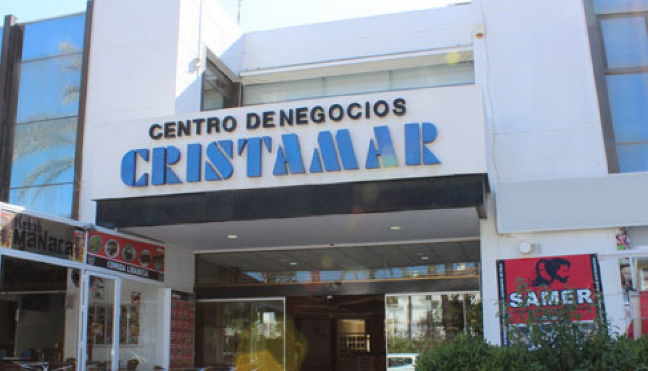 Centro comercial Cristamar en Puerto Banús