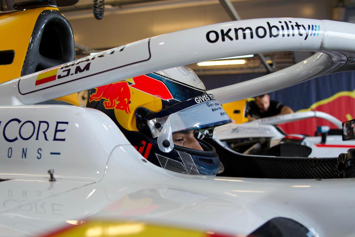 Pepe Martí Campos F2 Fórmula 2 Red Bull deportes motor