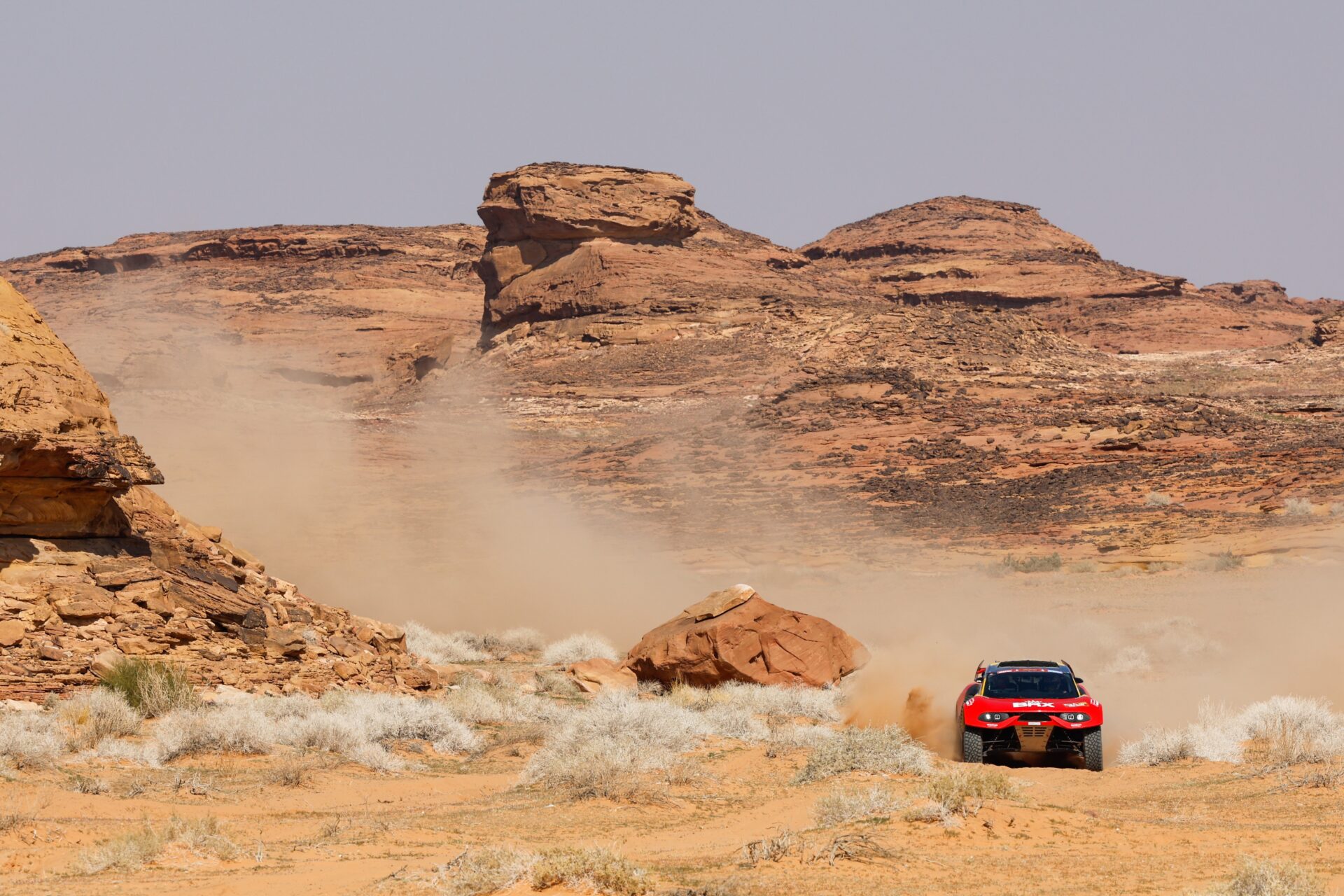 Prodrive Dakar Loeb motor