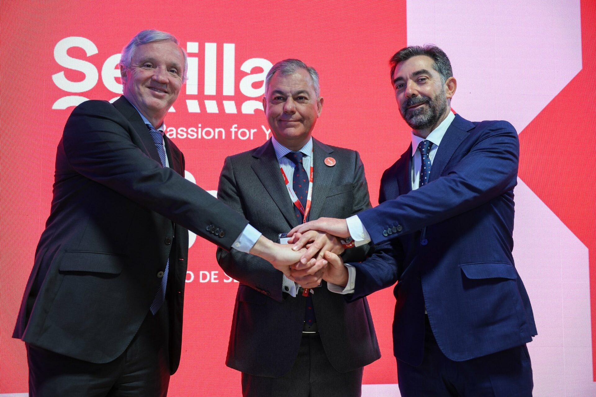 FITUR José Luis Sanz alcalde Sevilla acuerdo
