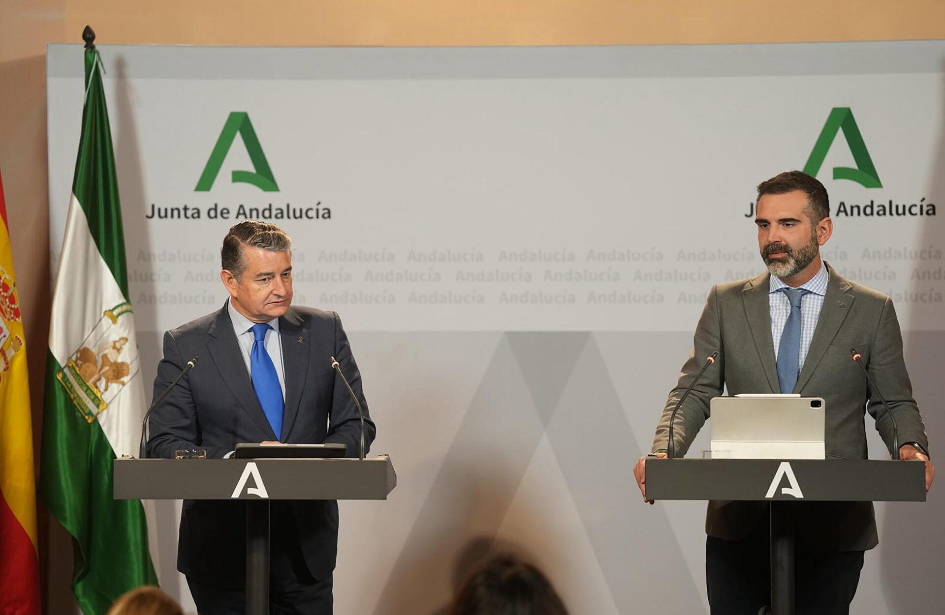Ramón Fernández-Pacheco Antonio Sanz Junta de Andalucía Simplifica
