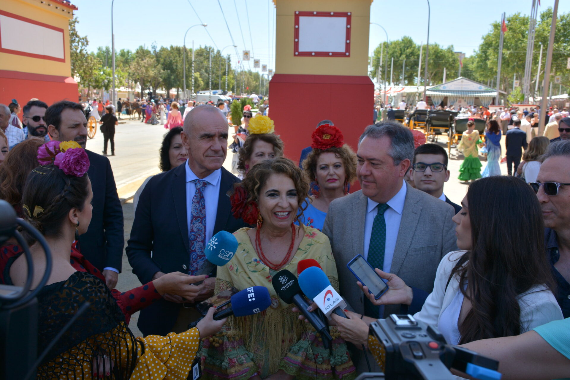 Feria Sevilla PSOE Andalucía María Jesus Montero