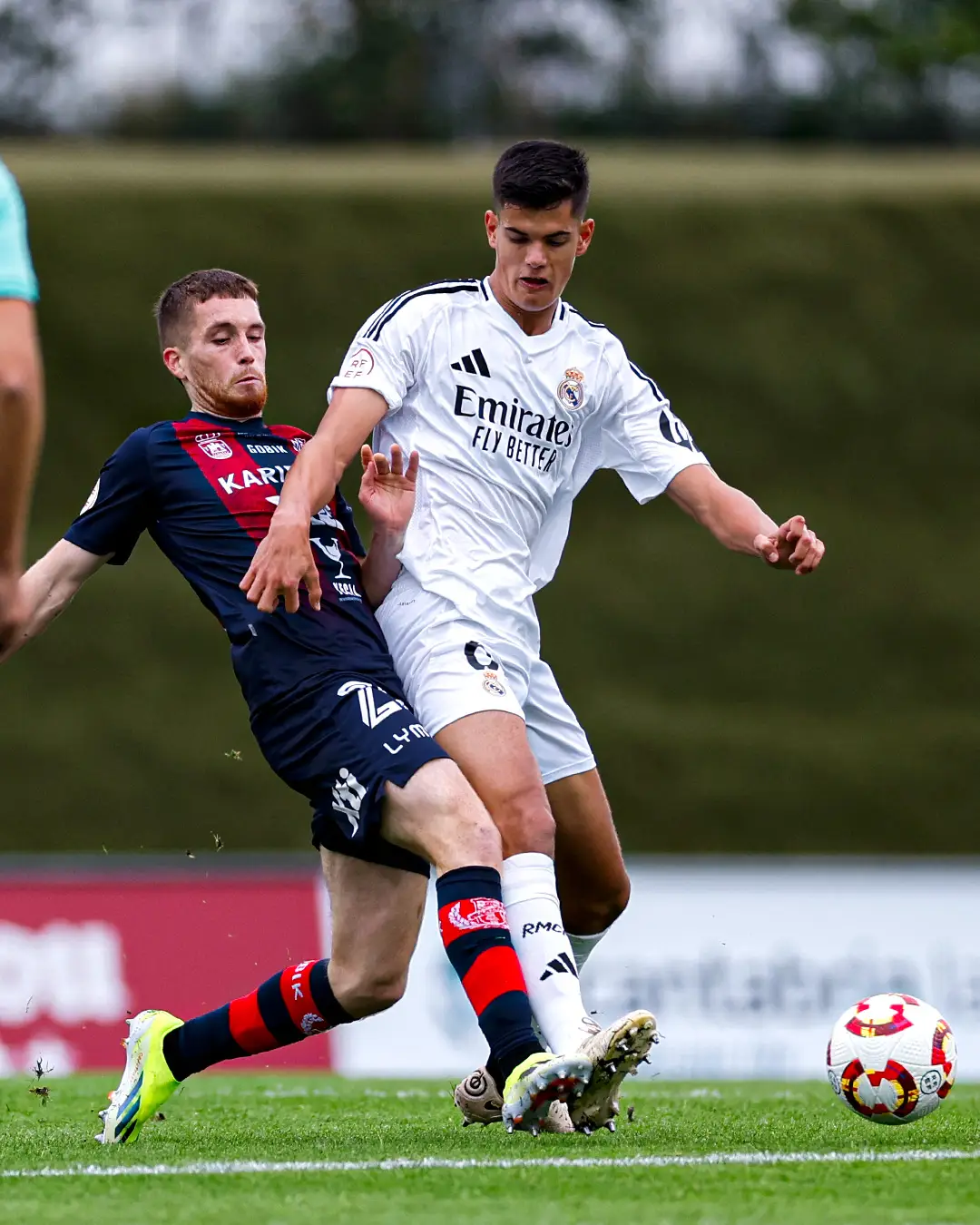 El Real Madrid Castilla empata contra el Yeclano.