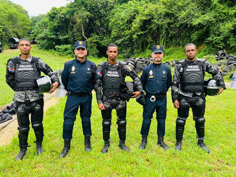 policias uip españa republica dominicana