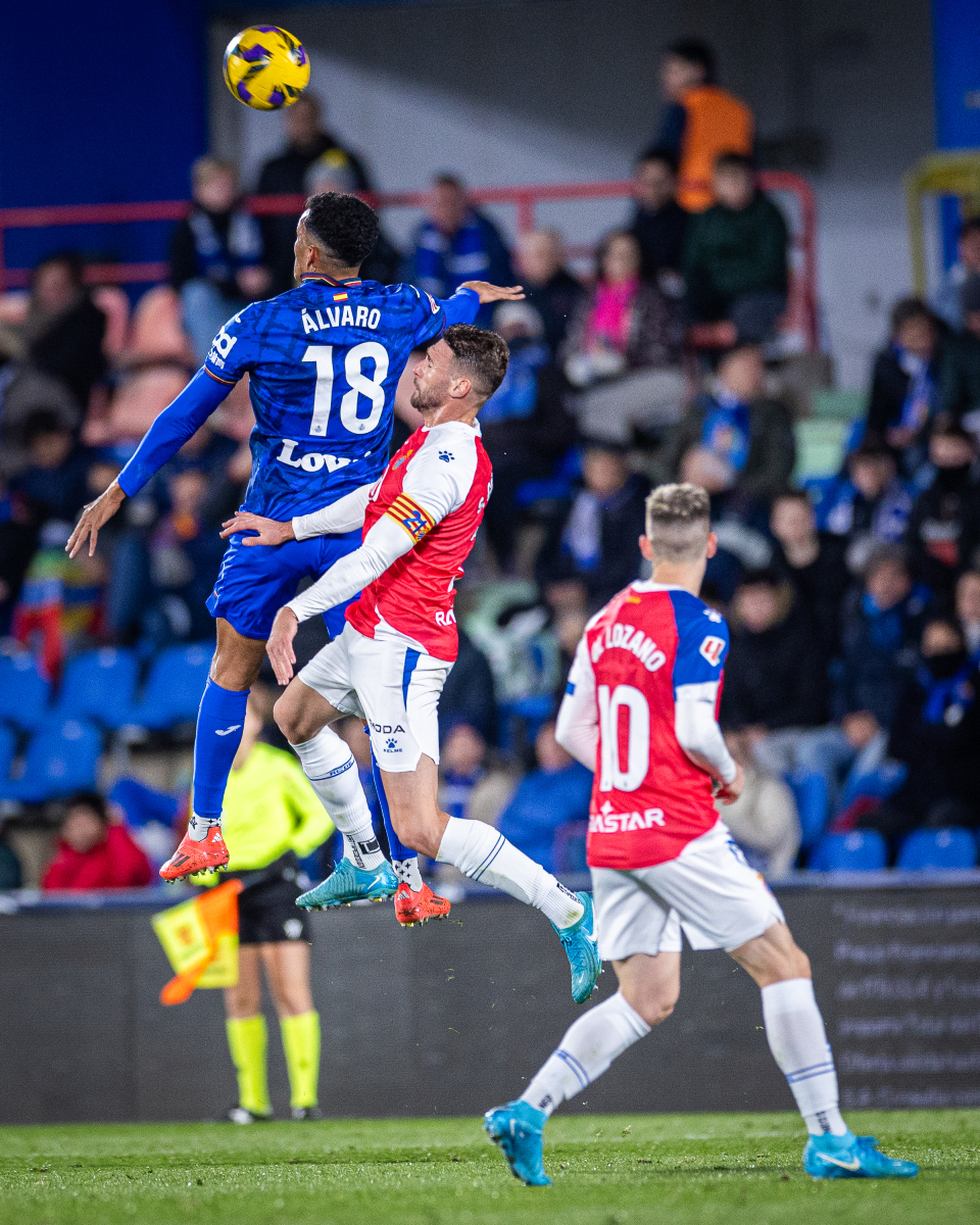El Getafe hunde al Espanyol