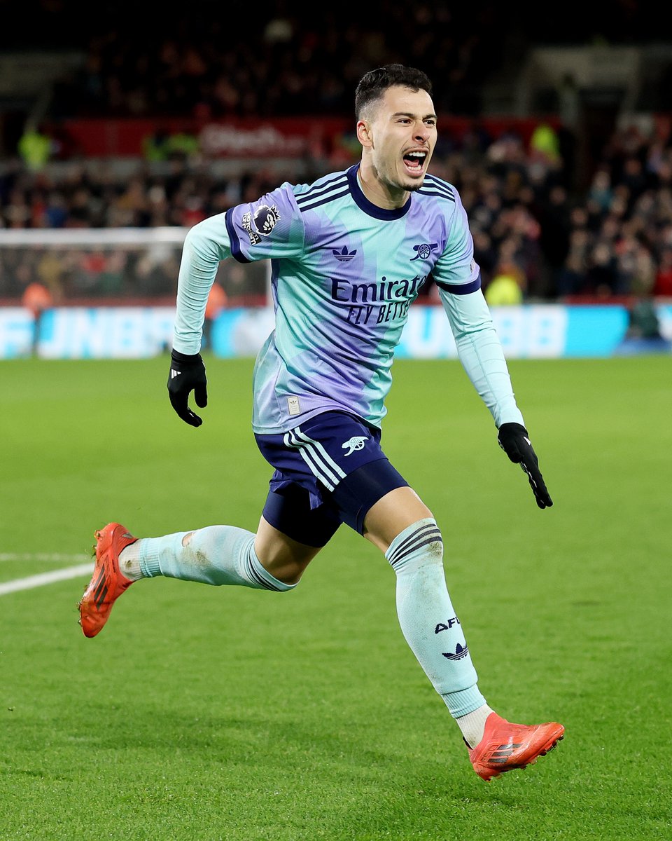 El Arsenal se pone segundo