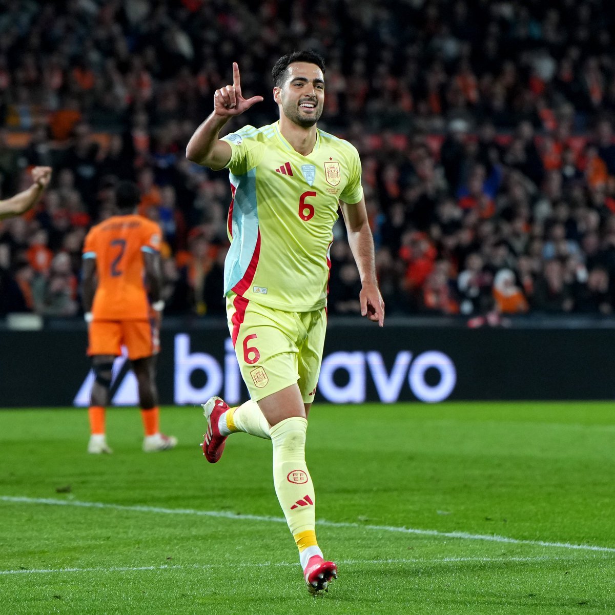 Países Bajos 2-2 España: Mikel Merino evita la derrota en el descuento