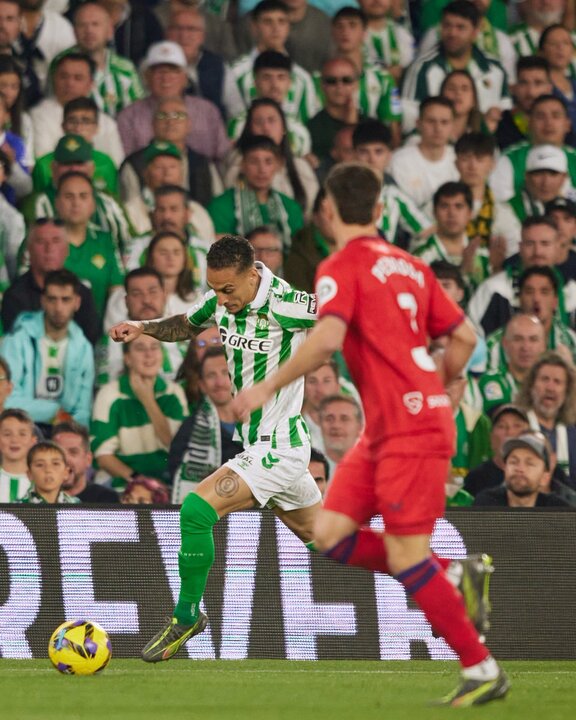 Primer derbi para Antony, el fichaje estrella de invierno. Fuente: Real BETIS BALOMPIE/ X