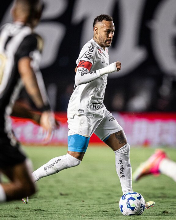 Neymar lleva tres goles en Brasil. Fuente: Santos FC/ X