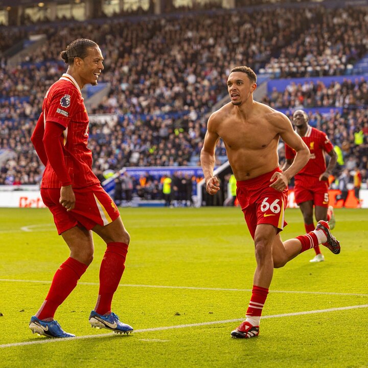 Arnold pudo haber marcado ayer su último gol con el Liverpool. Fuente: LFC/X