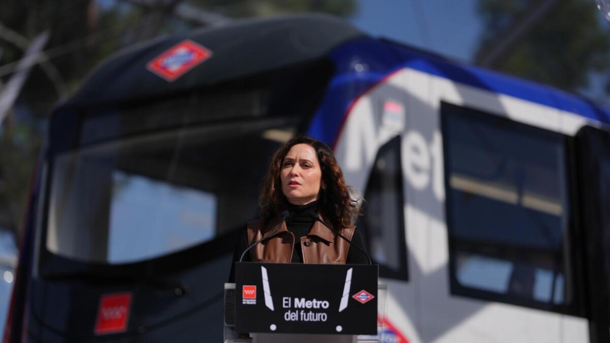 Díaz Ayuso presenta el Tren del Futuro del Metro de Madrid