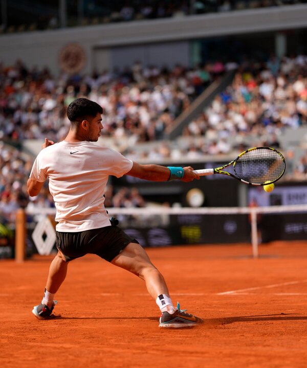 Tuvo que sufrir y mucho Alcaraz. Fuente: Roland Garros/ X