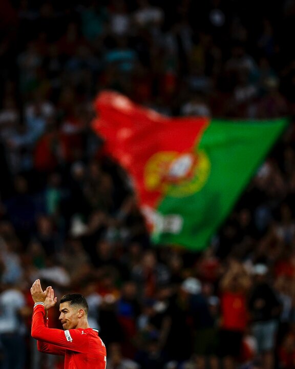 Cristiano Ronaldo, una de las principales armas de la selección de Portugal, quiere seguir batiendo récords. Imagen: X @selecaoportugal