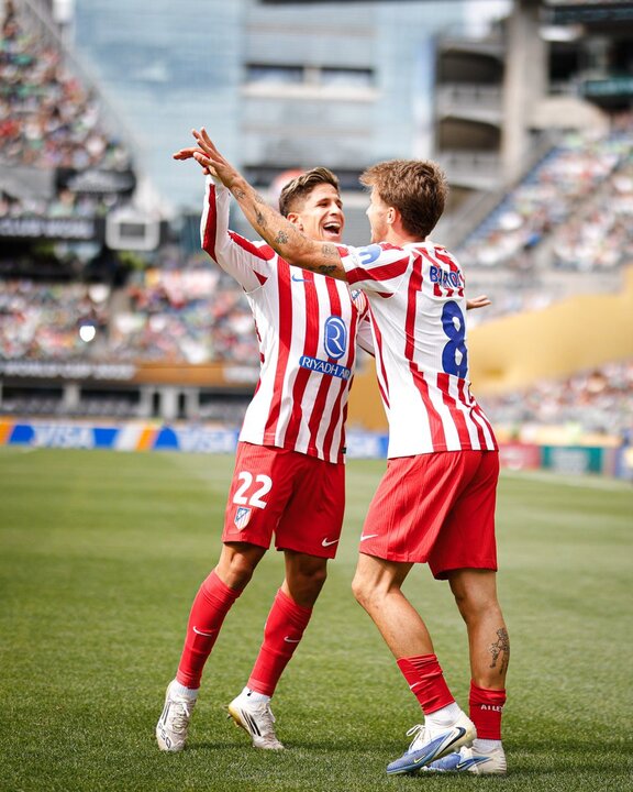Primer doblete de Barrios con el Atleti. Fuente: Atlético de Madrid / X