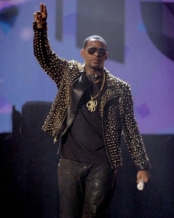 Imagen De El Cantante R. Kelly Condenado A 30 Años De Cárcel Por Abuso Sexual 1 El Cantante R.kelly