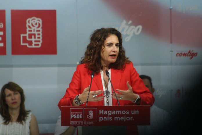Acto de Fernández Vara , presidente de Extremadura y M Jesús Montero, ministra de Hacienda en Mérida. (PSOE-Extremadura)
