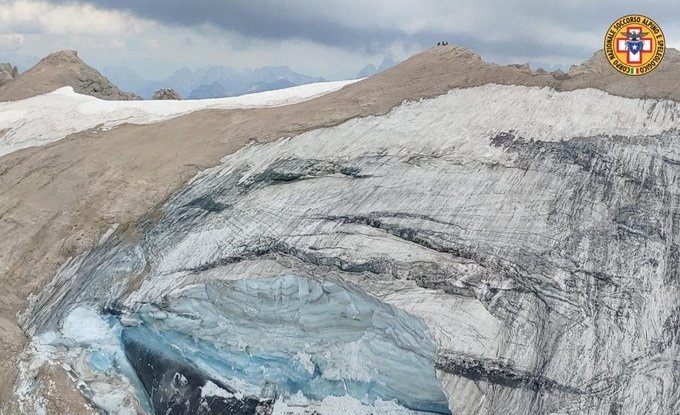 Varios alpinistas mueren en una avalancha en los Alpes Italianos