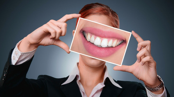Descubre los beneficios de la ortodoncia en adultos