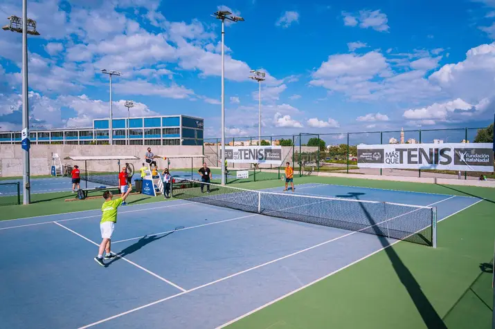 Pista De Tenis Rafa Nadal Academy