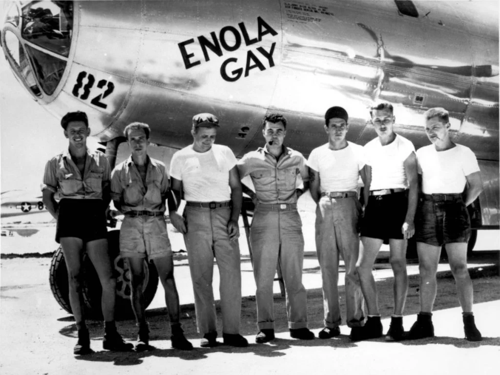 B 29 Enola Gay W Crews