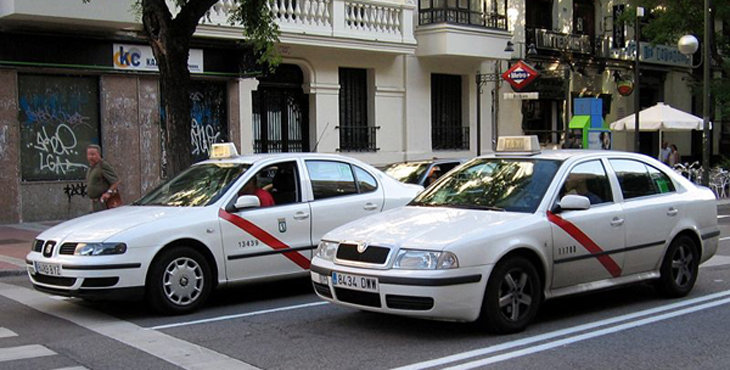 El taxi de Madrid decide mañana si sigue el paro tras rechazo de la Comunidad