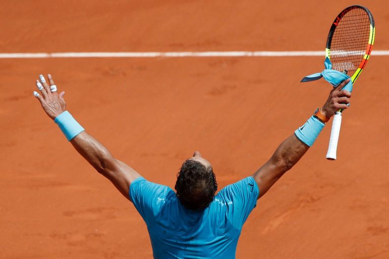 Nadal domina a Federer y jugará su duodécima final en Roland Garros