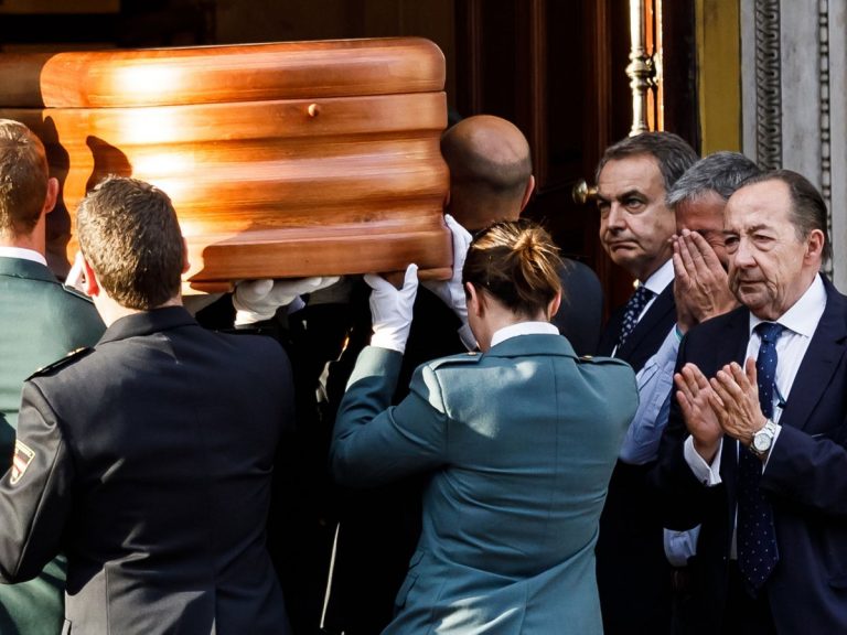 España y la emoción dicen adiós a un defensor de la democracia y la libertad