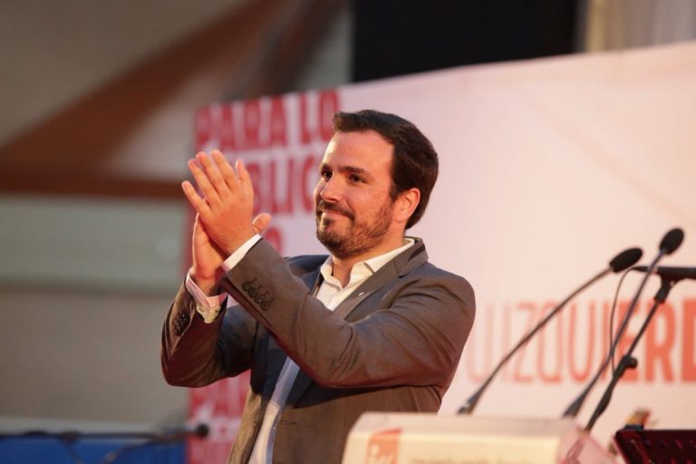 Alberto Garzón pide el voto para que el PSOE no pacte con CS tras el 26M