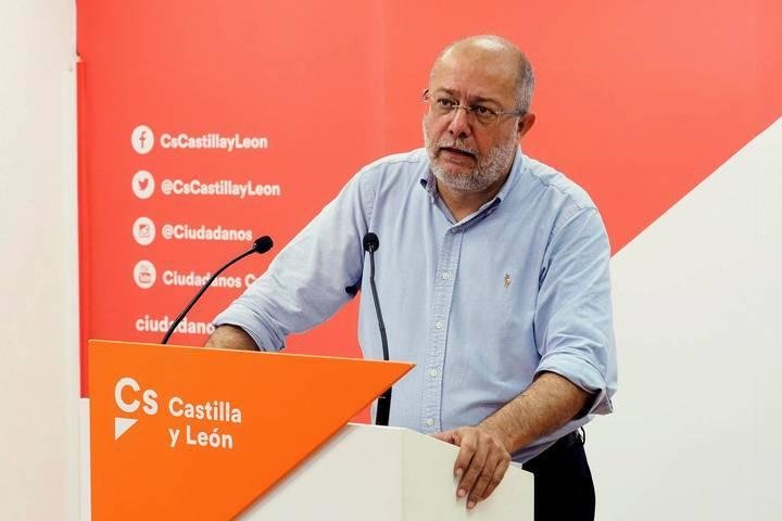 Igea reconoce errores en Cs e insiste acuerdo PP y PSOE que evite frentismos