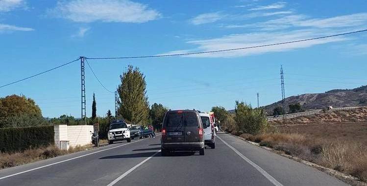 Un muerto y tres heridos en un accidente de tráfico en Villena (Alicante)