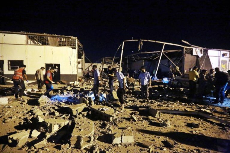 España condena ataque aéreo en Libia e insta a que se acuerde alto el fuego