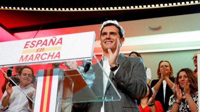 Rivera se abre a pactar también con PSOE para que haya gobierno tras el 10N