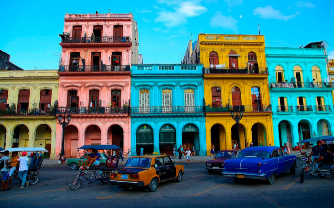 Los cubanos podrán adquirir algunos bienes en dólares