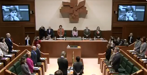 Un minuto de silencio en el Parlamento vasco en recuerdo a Gregorio Ordóñez