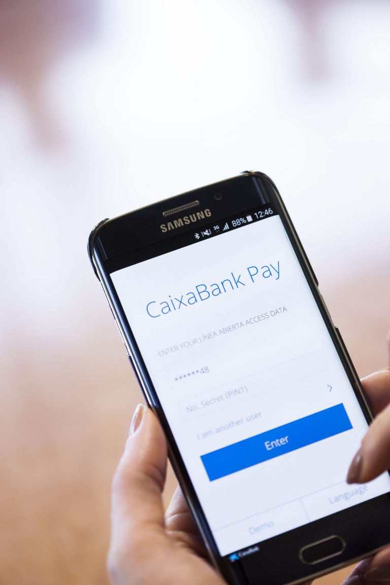 CaixaBank se convierte en la primera entidad en Bizum por número de clientes y operaciones realizadas