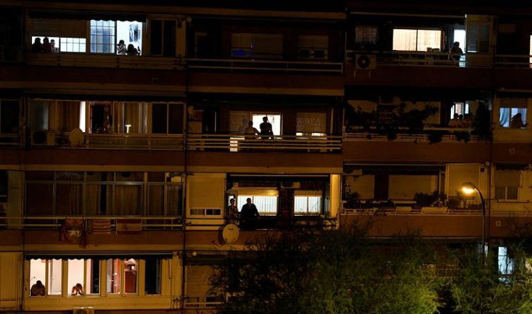 Detenido por disparar desde balcón en Alicante durante aplausos a sanitarios