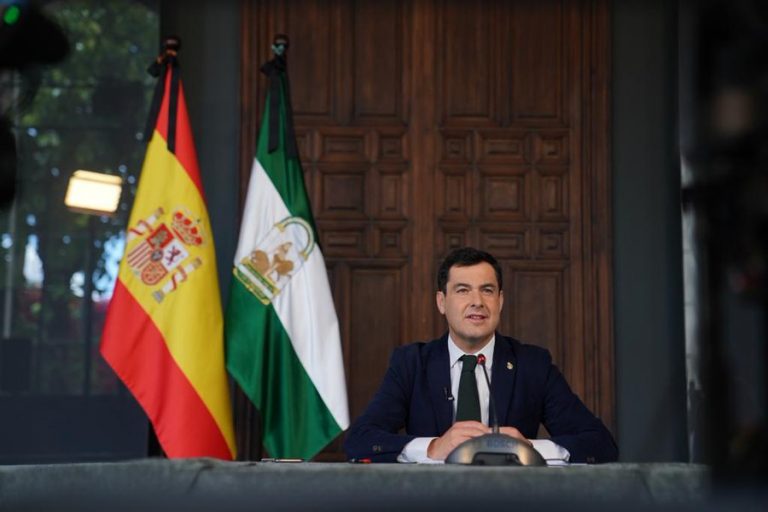 Moreno resalta el acuerdo «por encima de trincheras» para prorrogar los ERTE