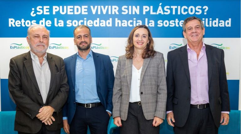La industria del plástico defiende su papel «eficaz» durante la pandemia